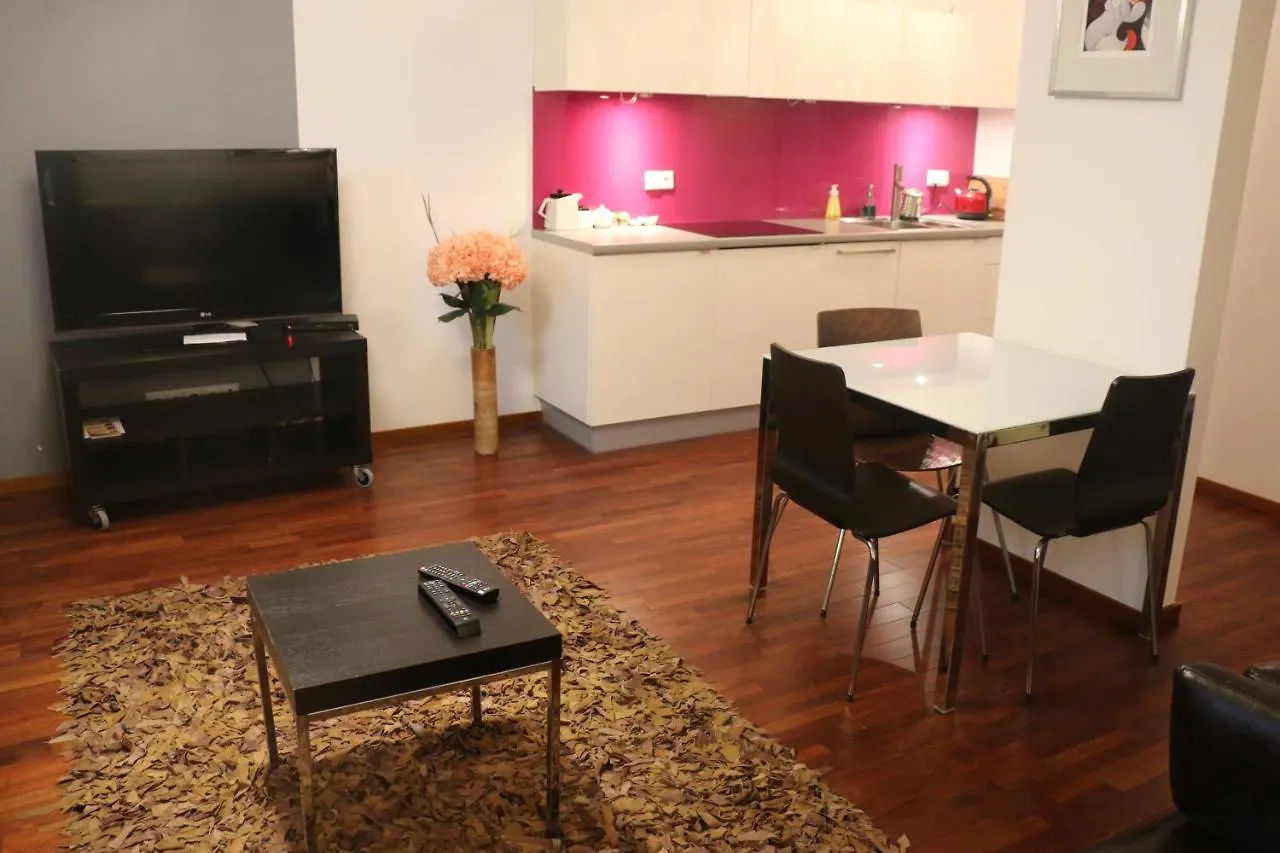 Main Street Apartments - Atelier Residence Warszawa